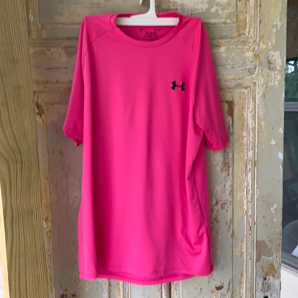 Pink men’s under armor t shirt